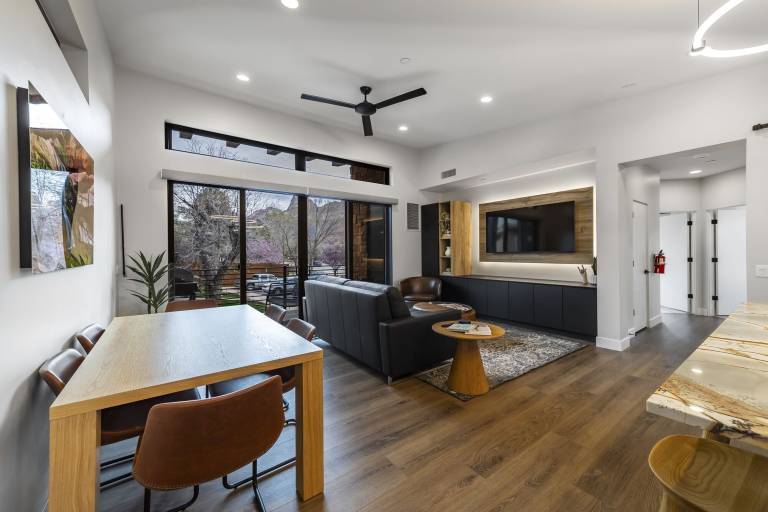 Villa Springdale