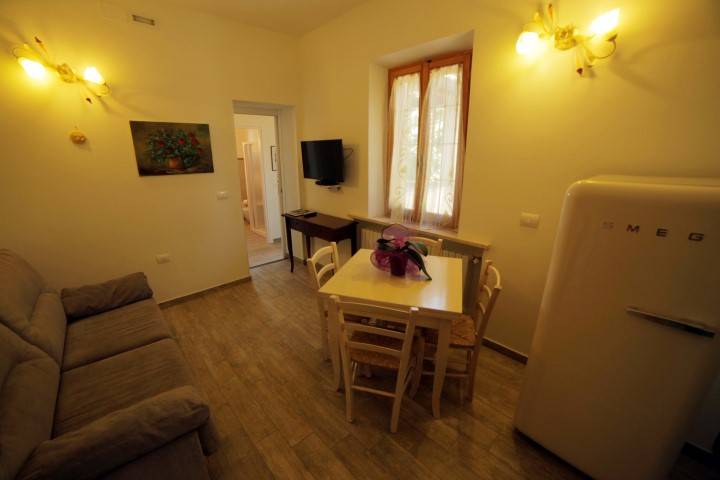 Camera privata Cartoceto