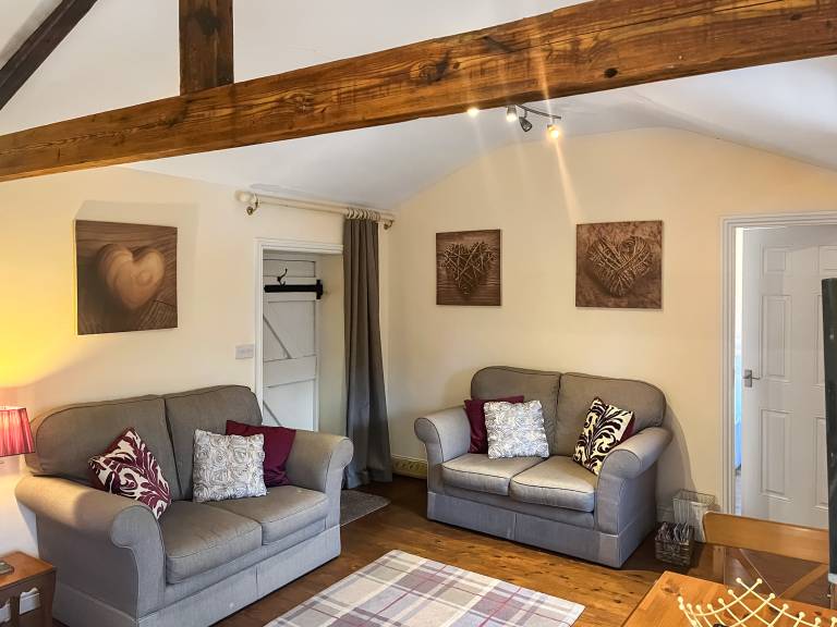 Children-friendly cottage with yard | Dogs allowed — photo 2