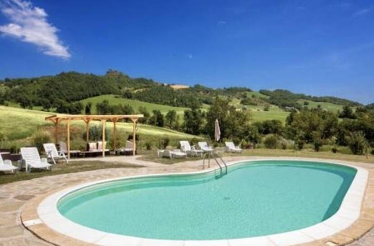 Casale  San Leo