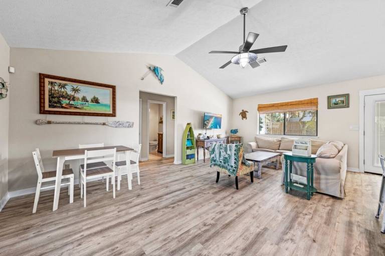 Children-friendly charming house with yard & grill | Beach nearby | Pets allowed — photo 5