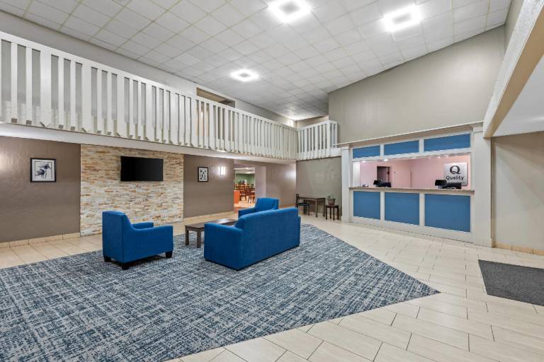 Quality Inn West Des Moines - Clive — photo 2