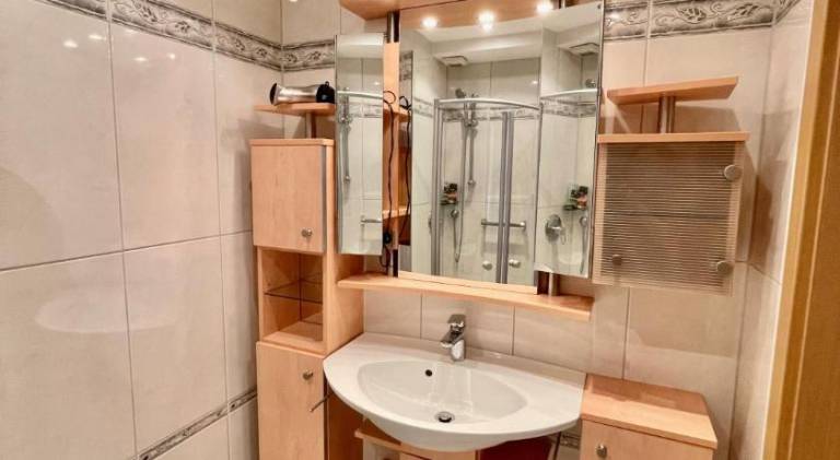 Apartment with 2 rooms for 4 persons — photo 2