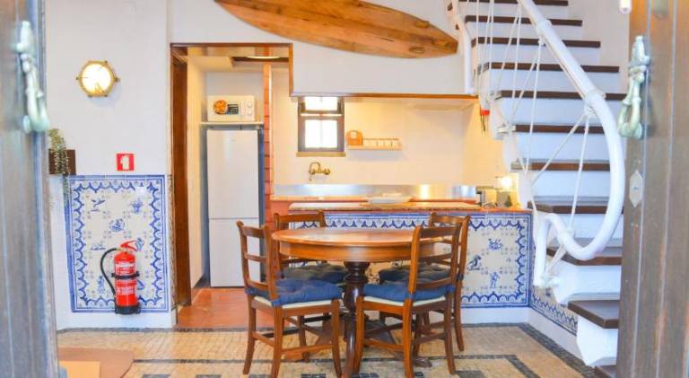 Holiday apartment | Beach nearby | Pets allowed in Setubal