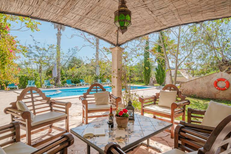 Family-friendly vacation home with private pool, fast internet & sauna | Garden view | Perfect for remote work | Pets allowed in Felanitx