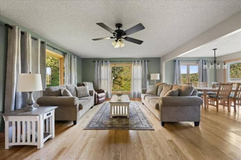 House  Viroqua