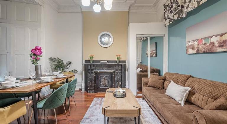Holiday apartment | Pet-friendly in Montréal, QC