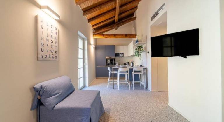 Apartment | Close to Como Cathedral | Pet-friendly — photo 2