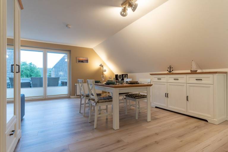 Renovierte Obergeschosswohnung für 4 Personen in unmittelbarer Deichnähe in St. Peter-Ording