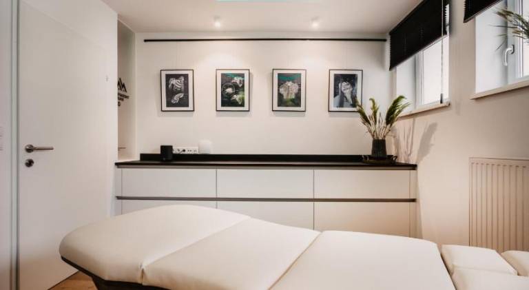 Beautiful serviced apartment with pool, garden & terrace | Close to the ski | Pets are welcome — photo 4