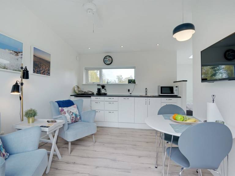 Apartment Væggerløse