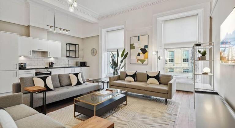 Holiday apartment | Close to George Square in Glasgow
