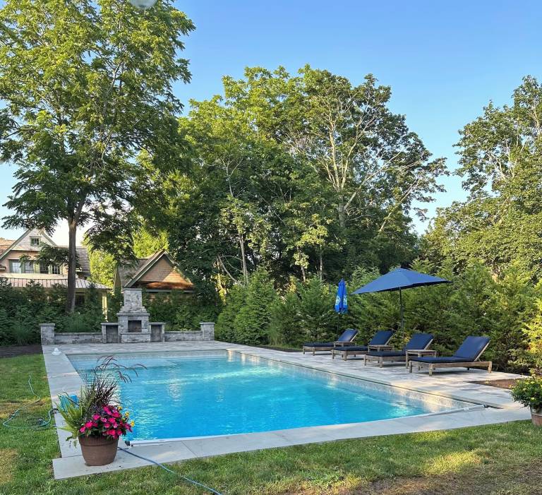 House  East Quogue