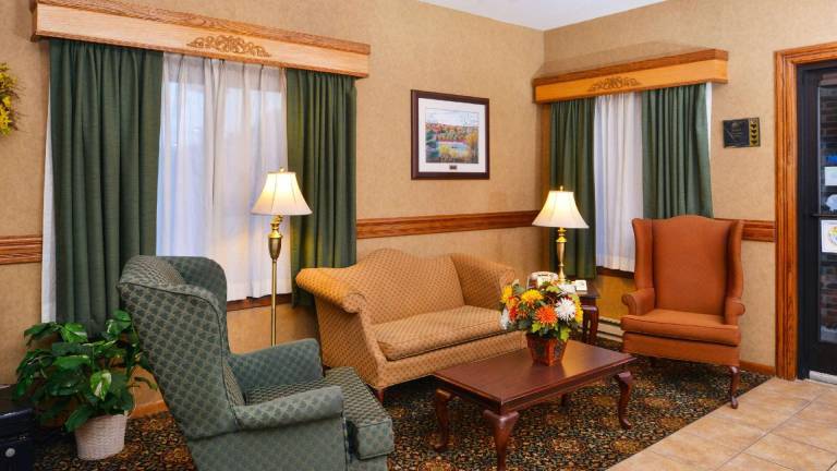 Travelodge by Wyndham Ishpeming Marquette