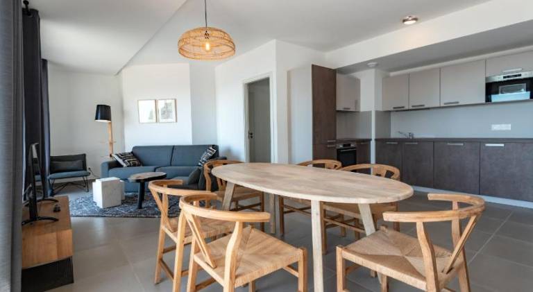 Holiday apartment with pool — photo 2