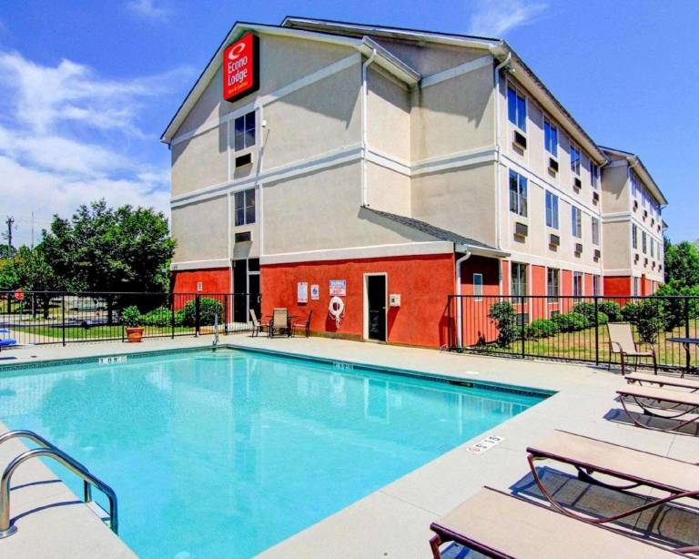Suites Douglasville — photo 3