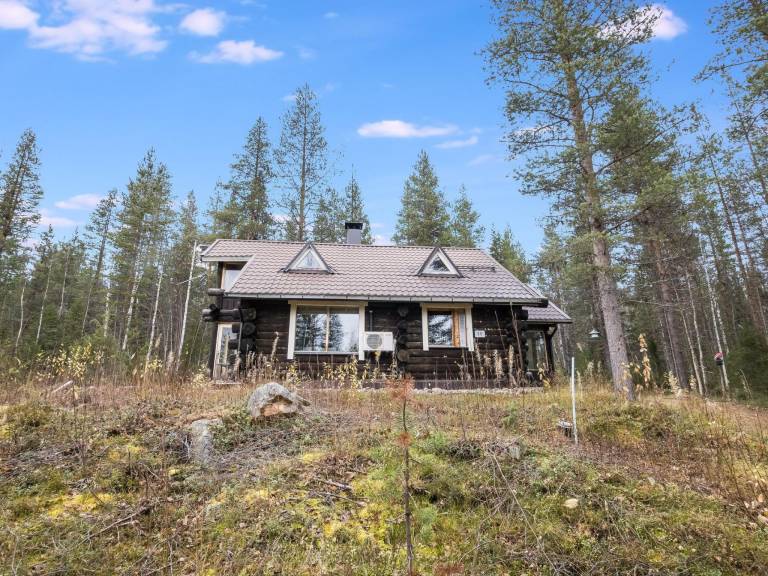 House with sauna & terrace in Kittilä