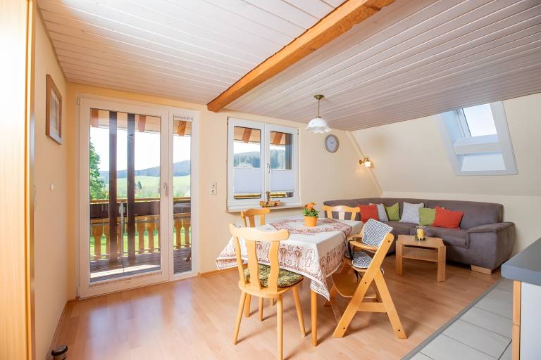 Gästehaus Josenmühle – Apartment Kamille, Valley & Mountain View, Balcony, Surrounded by Nature — photo 4