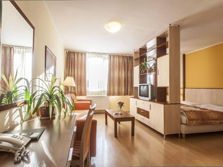 Szolgáltatott apartman  Békásmegyer