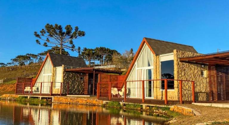 Pleasant lodge with yard & jacuzzi | Pets are welcome in Bom Jardim da Serra