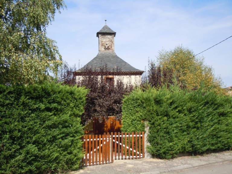 Gite with terrace, yard & barbeque — photo 4