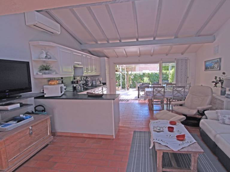 Maison T4 - 6 Pers - Climatisation - Jardin — photo 5