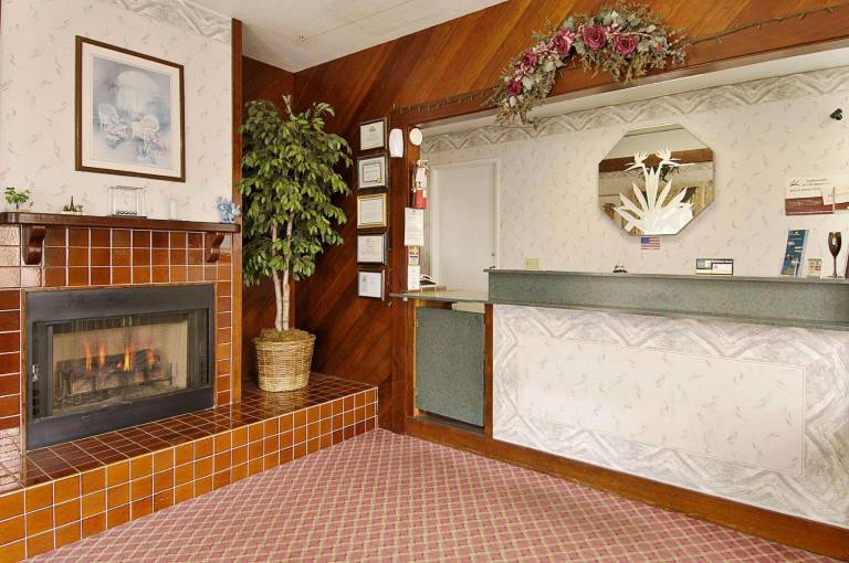 Days Inn by Wyndham Ukiah — photo 5