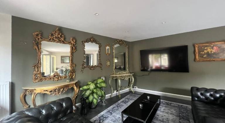 Rental apartment with 5 rooms for 10 persons — photo 3
