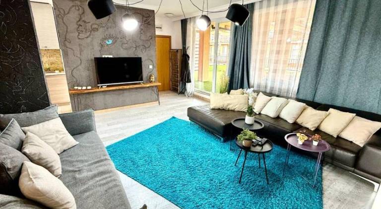 Cosher Cacao Beach Penthouse in Burgas
