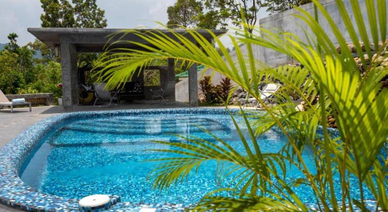 Stunning Pool Villa with Sunset Sea Views in Ko Lanta