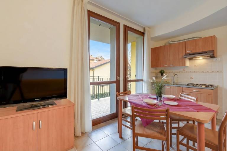 Holiday apartment with yard & terrace | Mountain view — photo 3