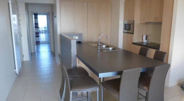 Rental apartment with 2 rooms for 6 persons — photo 4