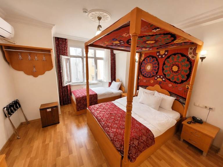 Rental with terrace | Close to Hagia Sophia