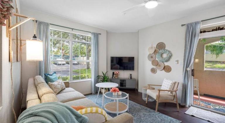 Apartment with pool in Clearwater, BC