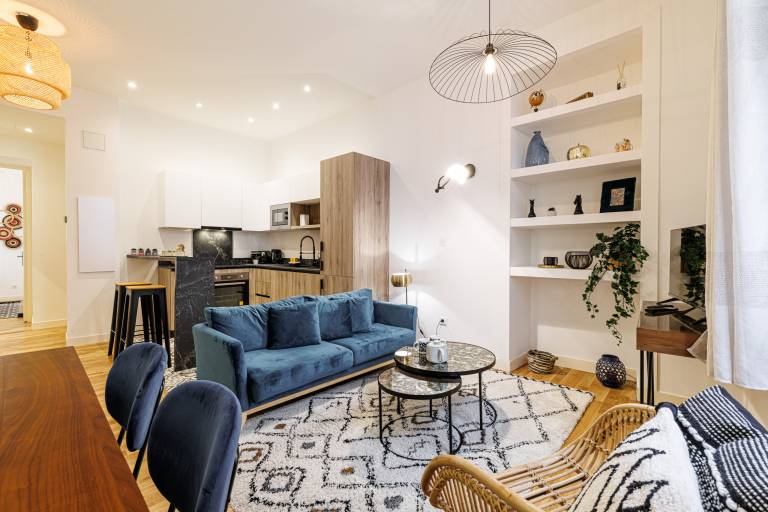 Rental apartment | Next to Castle Hill — photo 2