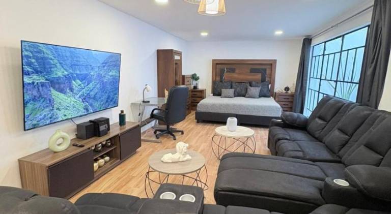 Apartment with terrace — photo 2