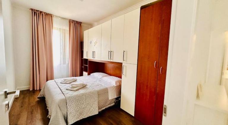 Rental apartment with 2 rooms for 4 persons — photo 2