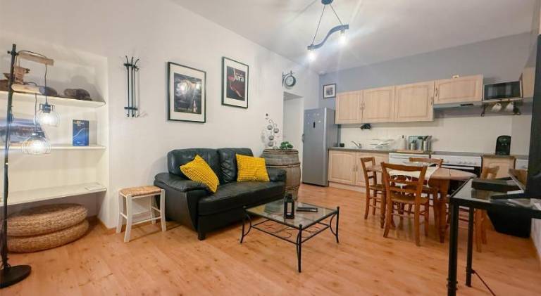Apartment with 1 room for 4 persons — photo 3