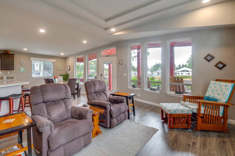 Ocean Shores Retreat w/ Porch & Canal Views! — photo 5