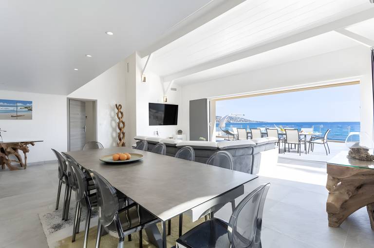 Fully equipped beautiful villa with garden, heated pool & jacuzzi | Sea view | Close to the beach | Pets allowed — photo 4
