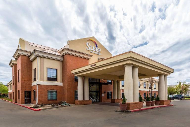 Sleep Inn & Suites Stafford Sugarland