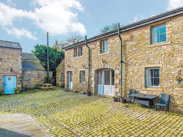 Cottage Whalley