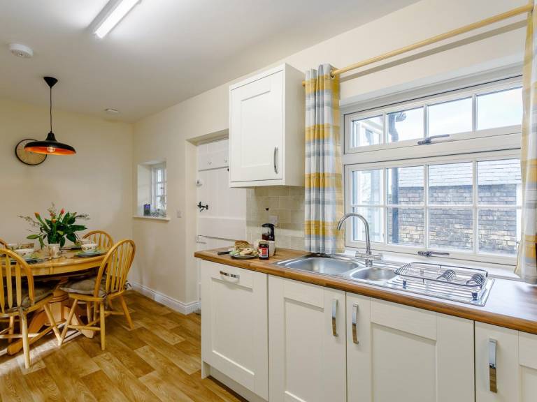 Fully equipped charming cottage with garden | Pet-friendly — photo 4