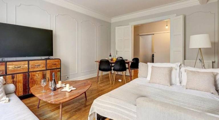 Rental apartment with 2 rooms for 6 persons — photo 2