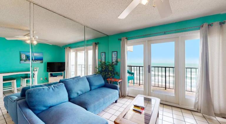 Rental apartment with jacuzzi in South Padre Island, TX
