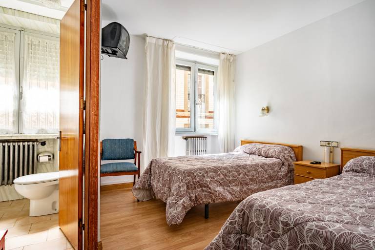 Habitación privada Navia