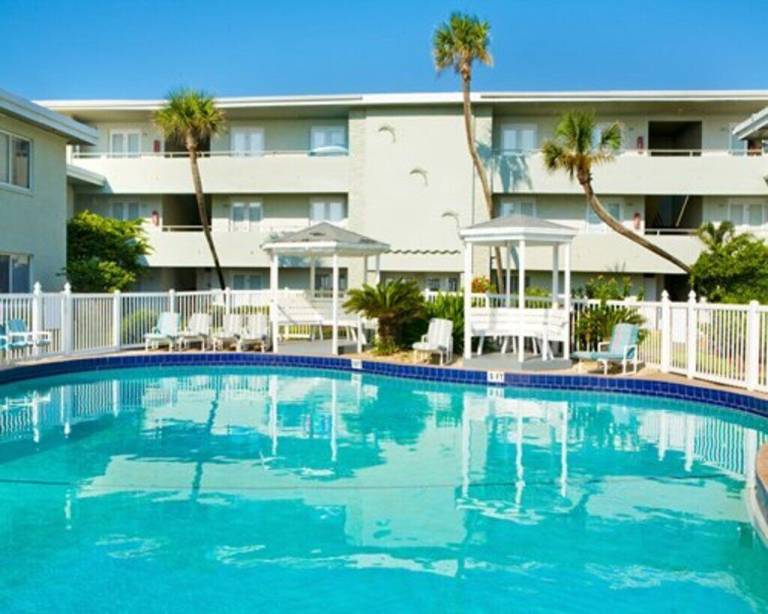 Apartment  Parkway Homesites