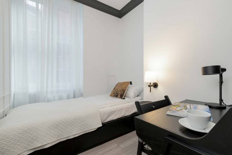 Family-friendly pleasant rental apartment with fast internet | Close to Golden Gate | Pets are welcome — photo 4