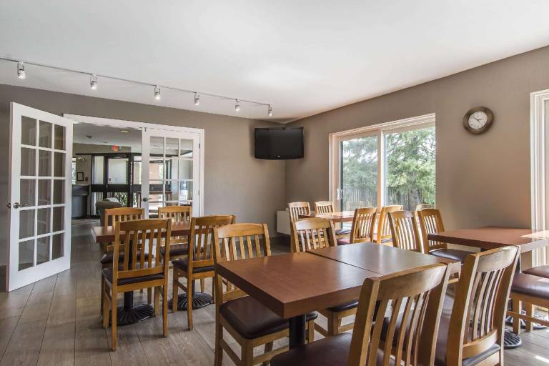 Comfort Inn — photo 4