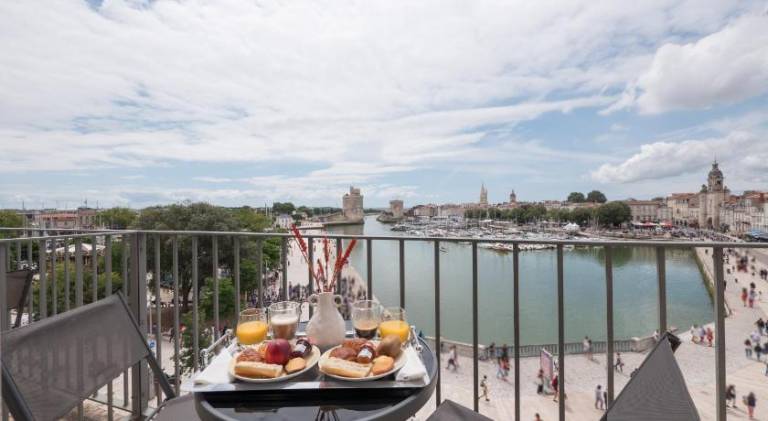 Tour de Nesle La Rochelle Vieux Port 3 etoiles — photo 5